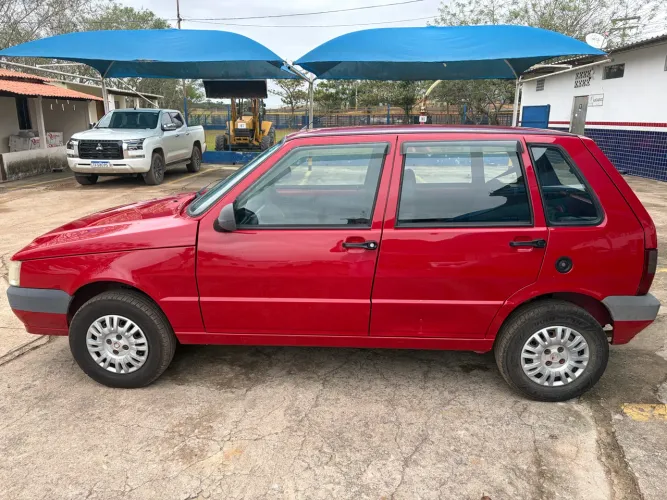 Fiat Uno Mille 1.0 Fire/ F.flex/ Economy 4P 2013