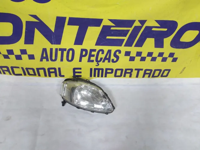 Farol lado direito Fox  2004 2005 2006 2007 2008 2009 2010