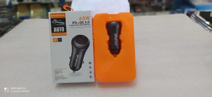 Carregador turbo de celular veicular  65W  entrada Tipo C + USB