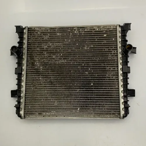 Radiador Agua Auxiliar Audi Q7 3.0 TFSI 2010 2011 7L8121212A