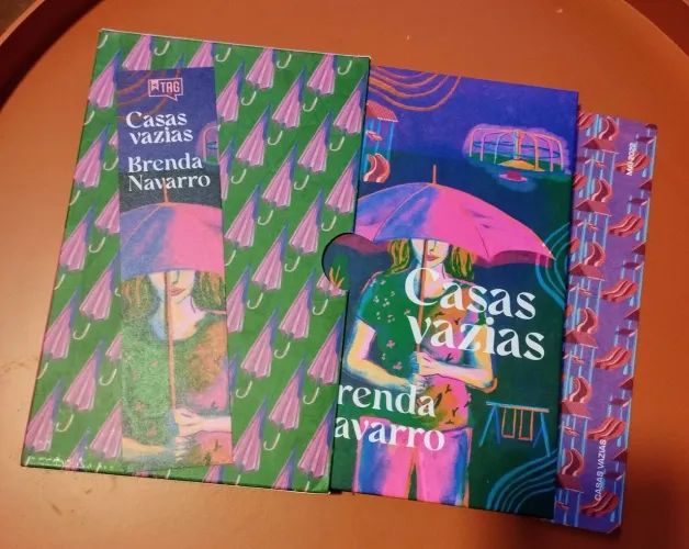 Livro TAG | Casas Vazias