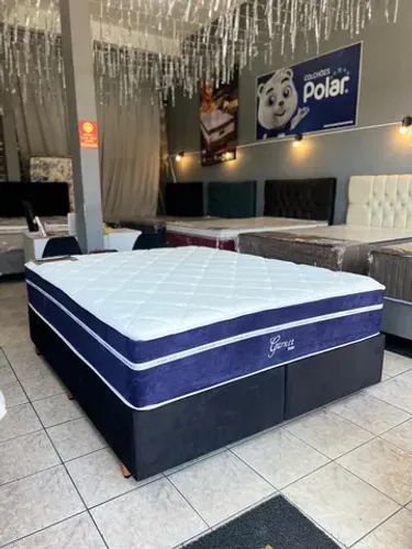 Cama Queen size pronta entrega