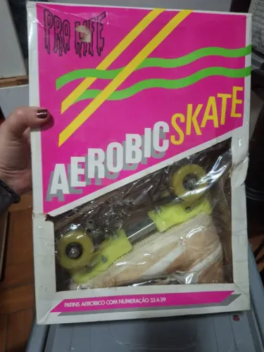 PATINS 4 RODAS NOVO !