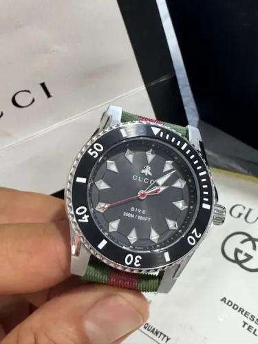 Relógio gucci dive