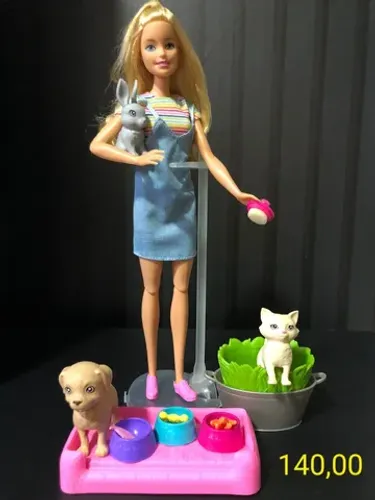 Barbie Banho dos Cachorrinho 