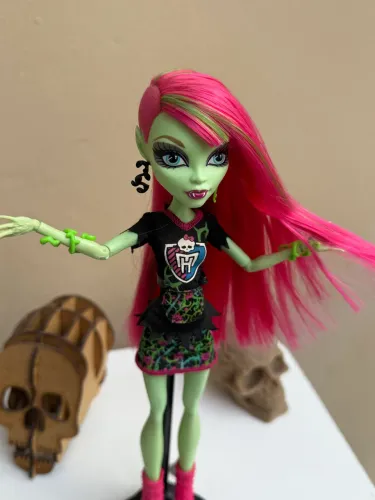 Vênus Monster High