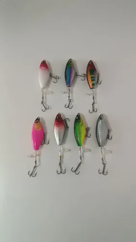 Isca artificial de hélice 9cm 12g