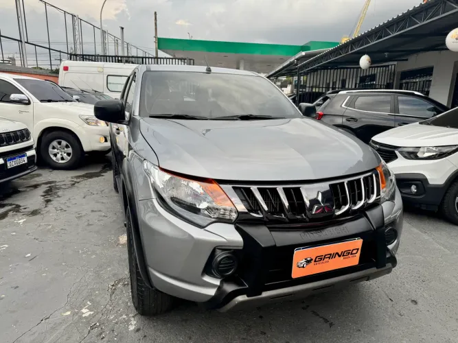 L200 Triton Outdoor GLS 2.4 4x4 Diesel Automática - 2022