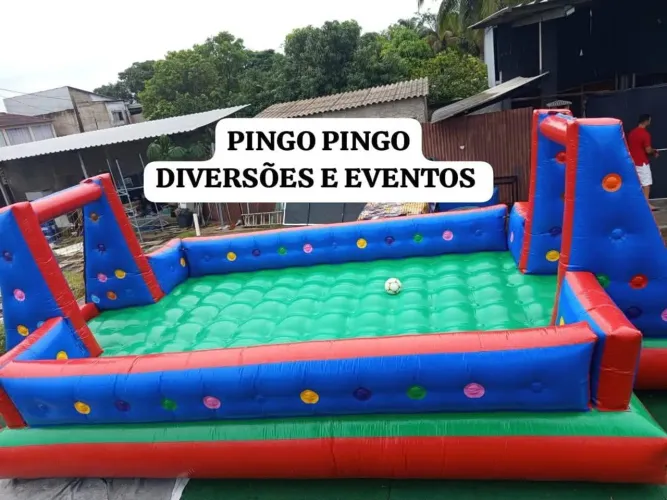 Futebol de sabão, pula pula,piscina de bolinha,Algodão Doce, Tobogã com Piscina B