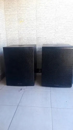 2 caixas  attack ativo e passivo modelo 1000rms 
