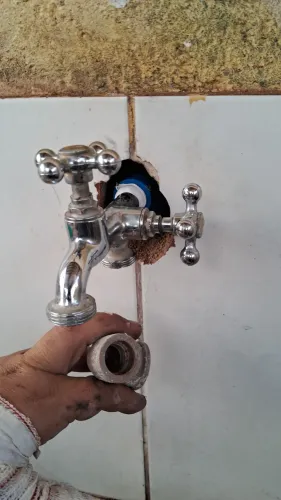Encanador,  eletricista, caça vazamento, desentupimento