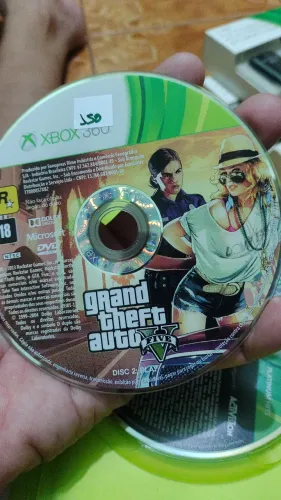 Grand Theft Auto V - Xbox 360