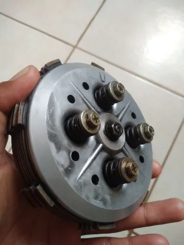 Peças motor Yamaha ybr 125 desmontado embreagem tampa bloco carcaca