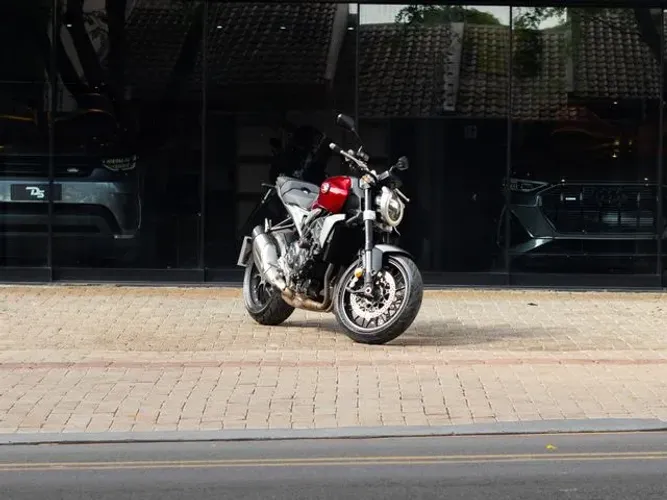 Honda CB CB 1000 R Abs Vermelha 2023