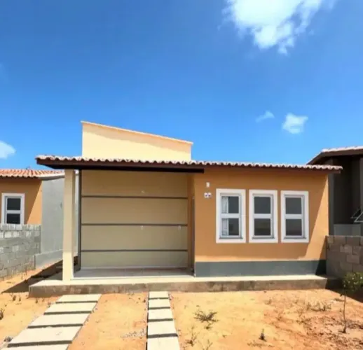 Alugo casa no Cidade Jardim ( 2 quartos sendo uma suíte)