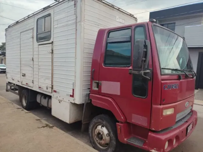 Ford Cargo 815 2010 - Diesel - Venda no Chassi - Ótimo Estado