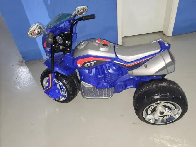 Vendo Moto Eletrica Infantil GT 12V Turbo USADA