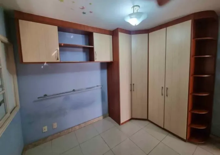 Guarda roupas planejado