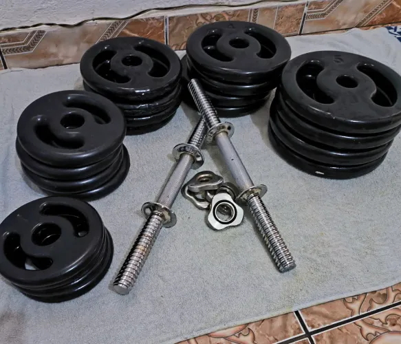 Kit Musculação 60kg Anilhas Emborrachadas & Halteres Cromados NOVOS<br>