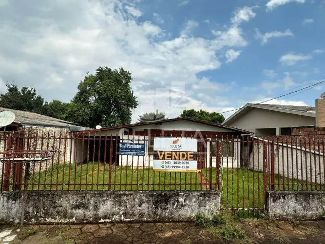 Terreno na Neva, próximo a panificadora A Camponesa.