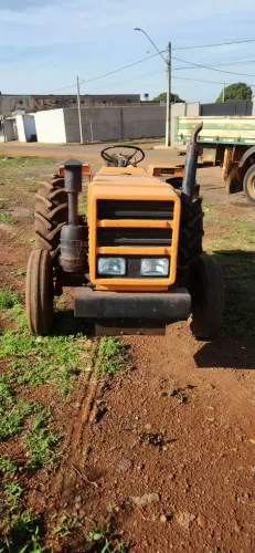 Vendo Trator/ Grade / Plantadeira 