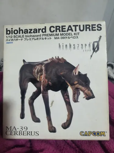 BIOHAZARD CREATURES - Cerberus Premium Model Kit