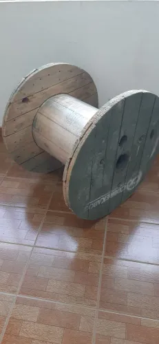  em Madeira para BANQUETAS mesinhas