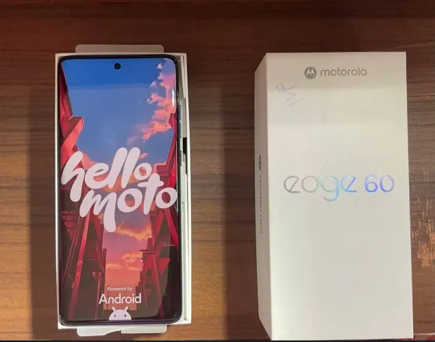 Motorola Moto Edge 60 5G 512gb completo ** Troco por superior 