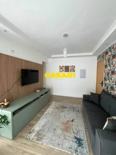 Cobertura duplex com 3 dormitórios e piscina à venda na Vila Gonçalves São Bernardo do Ca