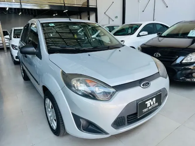 Ford Fiesta Hatch Class 1.0 Flex 4 portas 80.000KM [Completo] - 2013