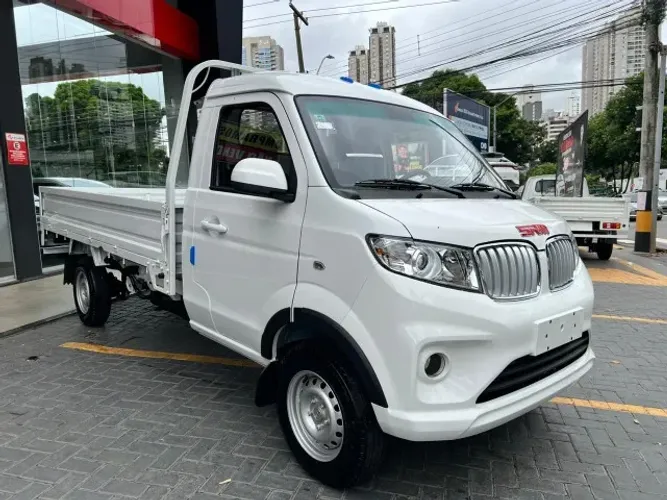 Deixe o HR 2015 para trás e invista no Shineray T30, o km 