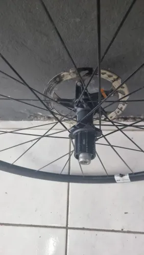 Roda DT SWISS P1800 Traseira excelente estado 