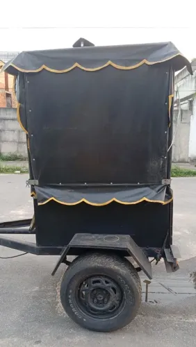 Reboque de Churrasquinho em Inox | Emplacado