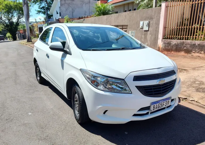 Chevrolet Onix Hatch LS 1.0 8V Flex Power Mec. 4P 2016