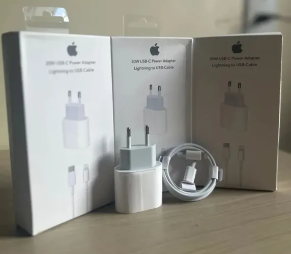 Carregador de iPhone turbo 20w cabo Lightning+ fonte 20w kit completo