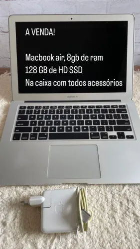 MacBook Air i5- na caixa