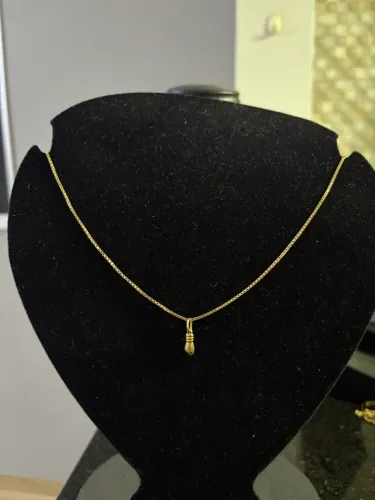 Colar ouro18k com pingente