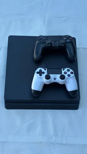 PlayStation Ps4 Slim