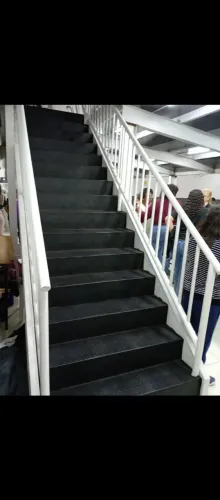 Prestador de servicios de serralheria