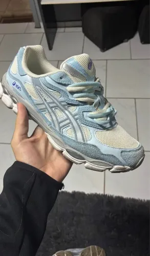 VENDO!!!?- Asics gel NYC azul claro e branco!!