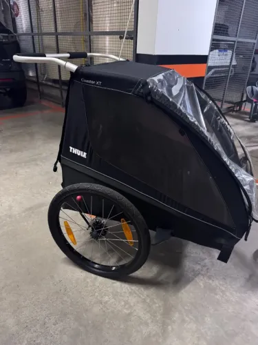 Carrinho trailer Thule coaster xt para bike