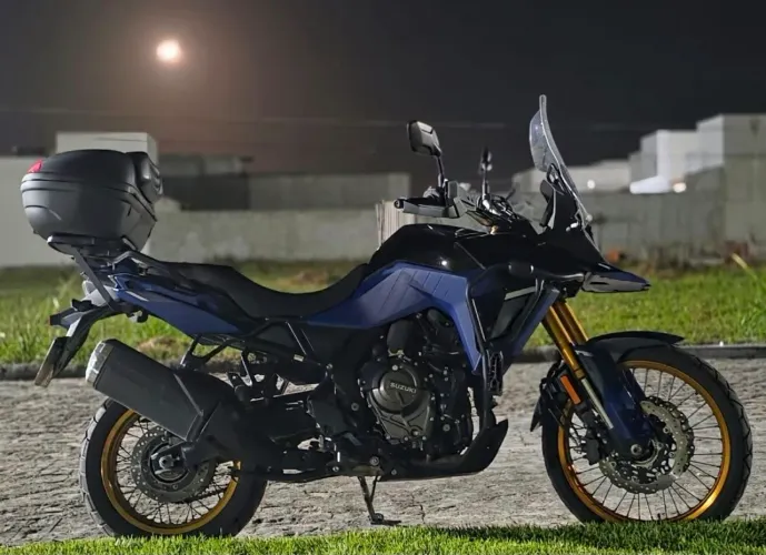 SUZUKI V-STROM DE 800 CC