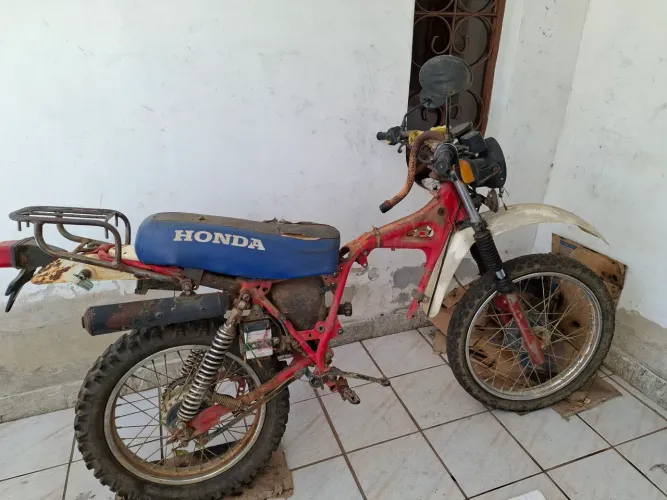 Moto sucata