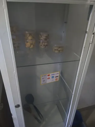 Vitrine para salgados ou comércio