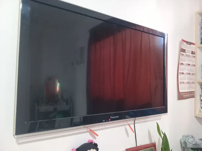 Vendo TV 32 polegadas