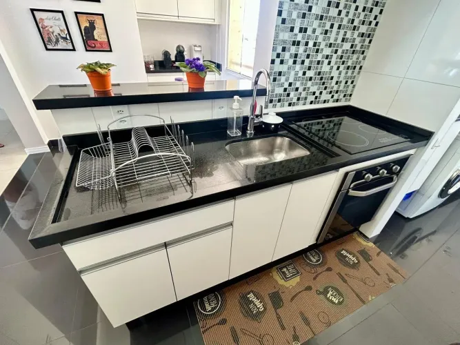 Cozinha completa armários e granitos 