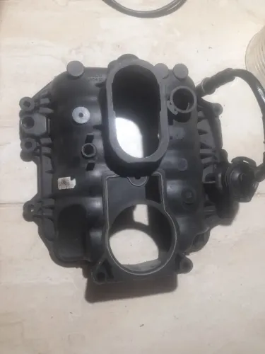 TAMPA MOTOR BICO INJETOR S10 98-04 Modelo: 00588847