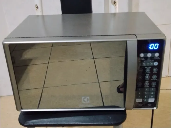 Micro-Ondas MT30s