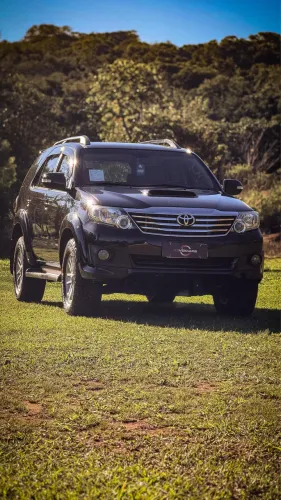 Toyota Hilux SW4 SRV D4-d 4X4 3.0 TDI Dies. AUT 2012
