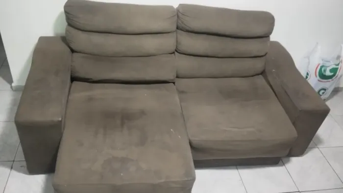 Vendo Sofá Retrátil e Reclinável usado